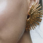 Boucles d'oreilles – Métal à bord ondulé