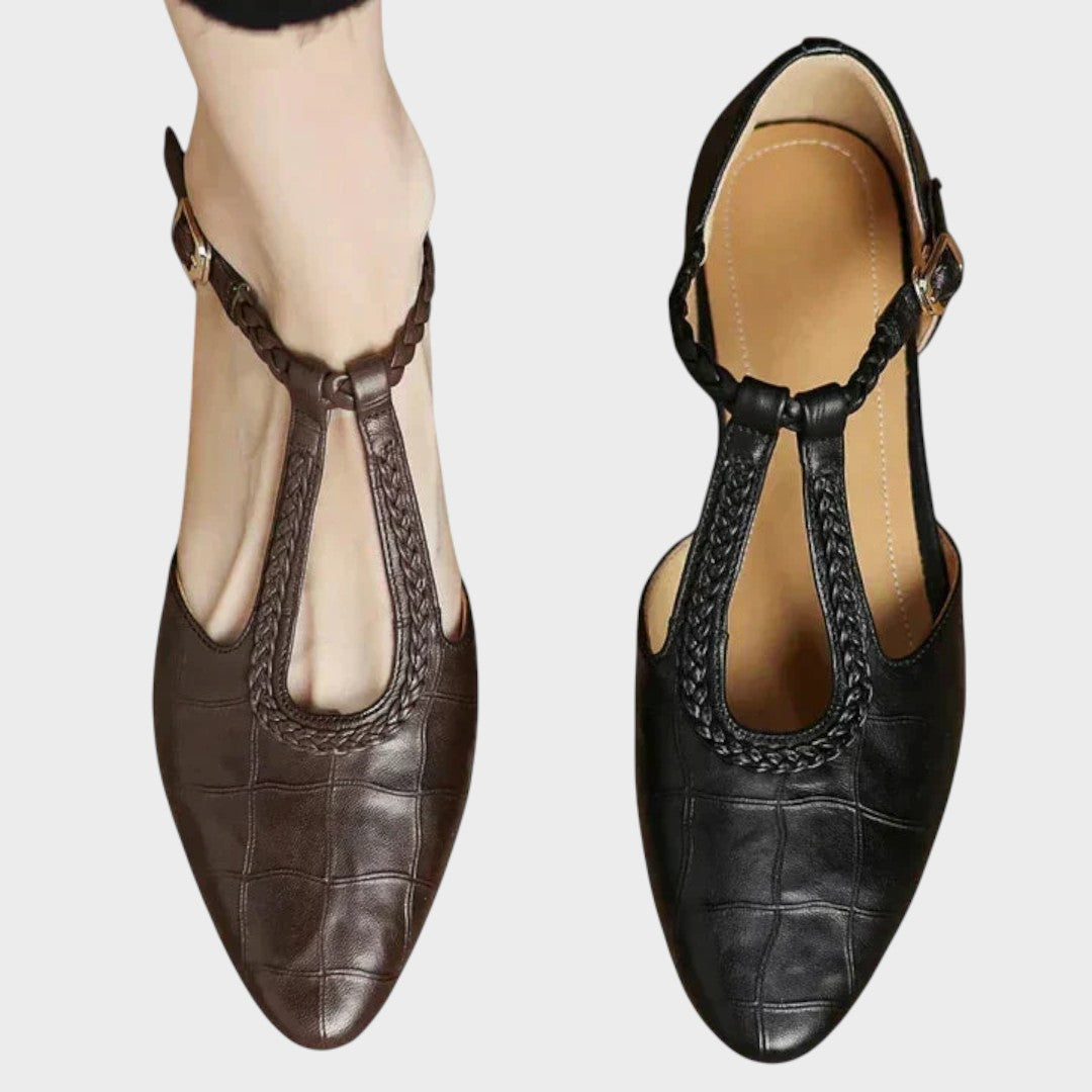 Chaussures en cuir "Maja" – Bride en T tressée