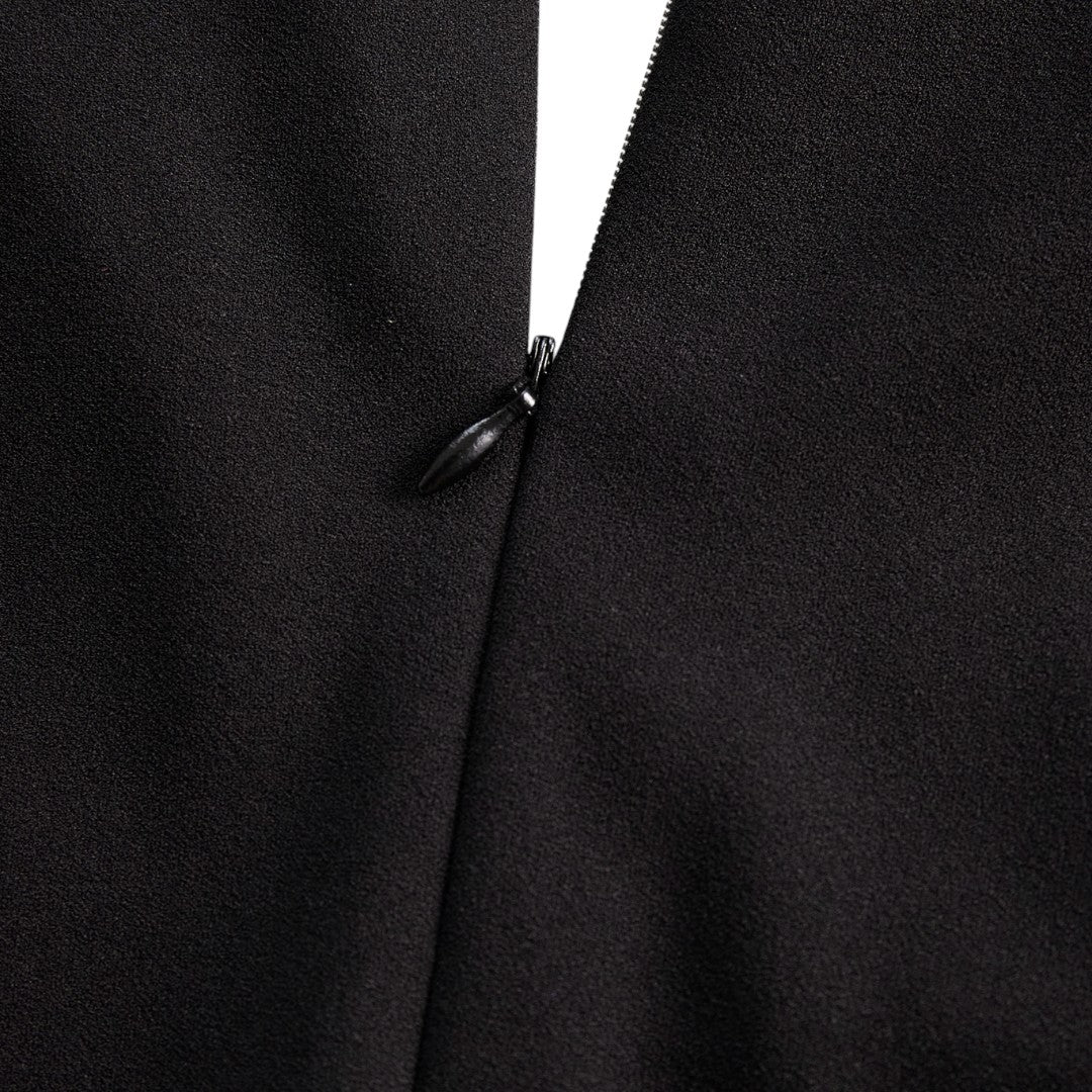 Robe "Antonia" – Col Montant & Ceinture