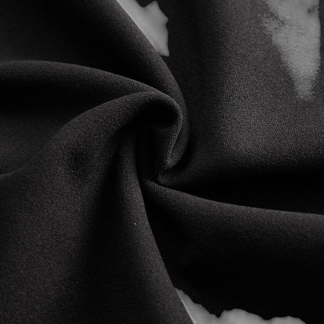 Robe "Antonia" – Col Montant & Ceinture