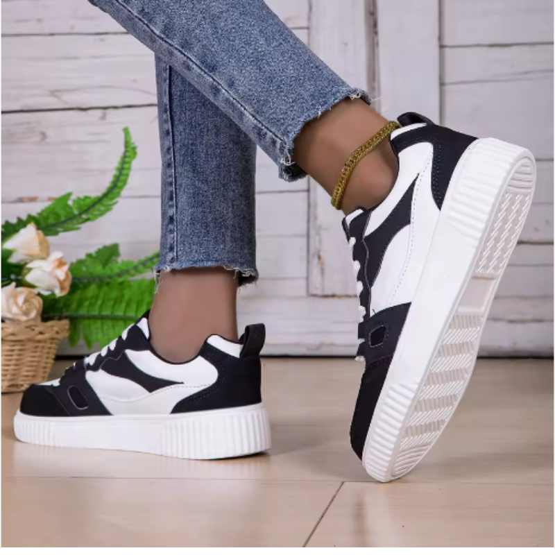 Sneakers "Marlene" – Licht & Antislip
