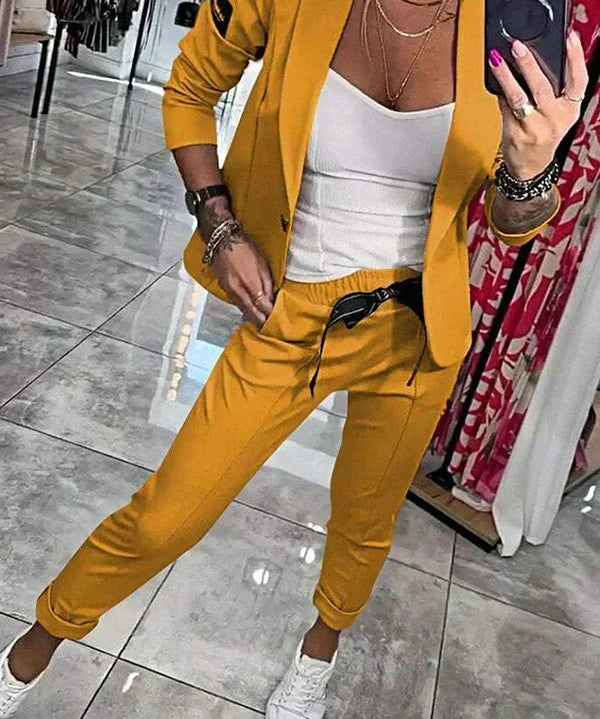 Ensemble "Adriana" – Blazer souple & pantalon