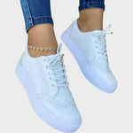 Veterschoenen "Verena" – Plateau & Perforatie