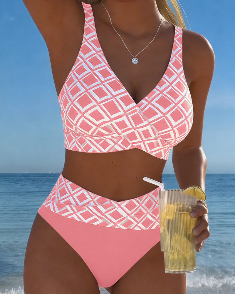 Bikini "Liesl" – Cut-out met Ruitmotief