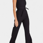 Mouwloze Jumpsuit – Uitlopende Pijpen & Hoge Kraag