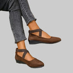 Chaussures compensées "Lotta" – Daim fermé