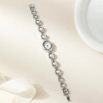 Horloge "Marie" – Rond & Verfijnd