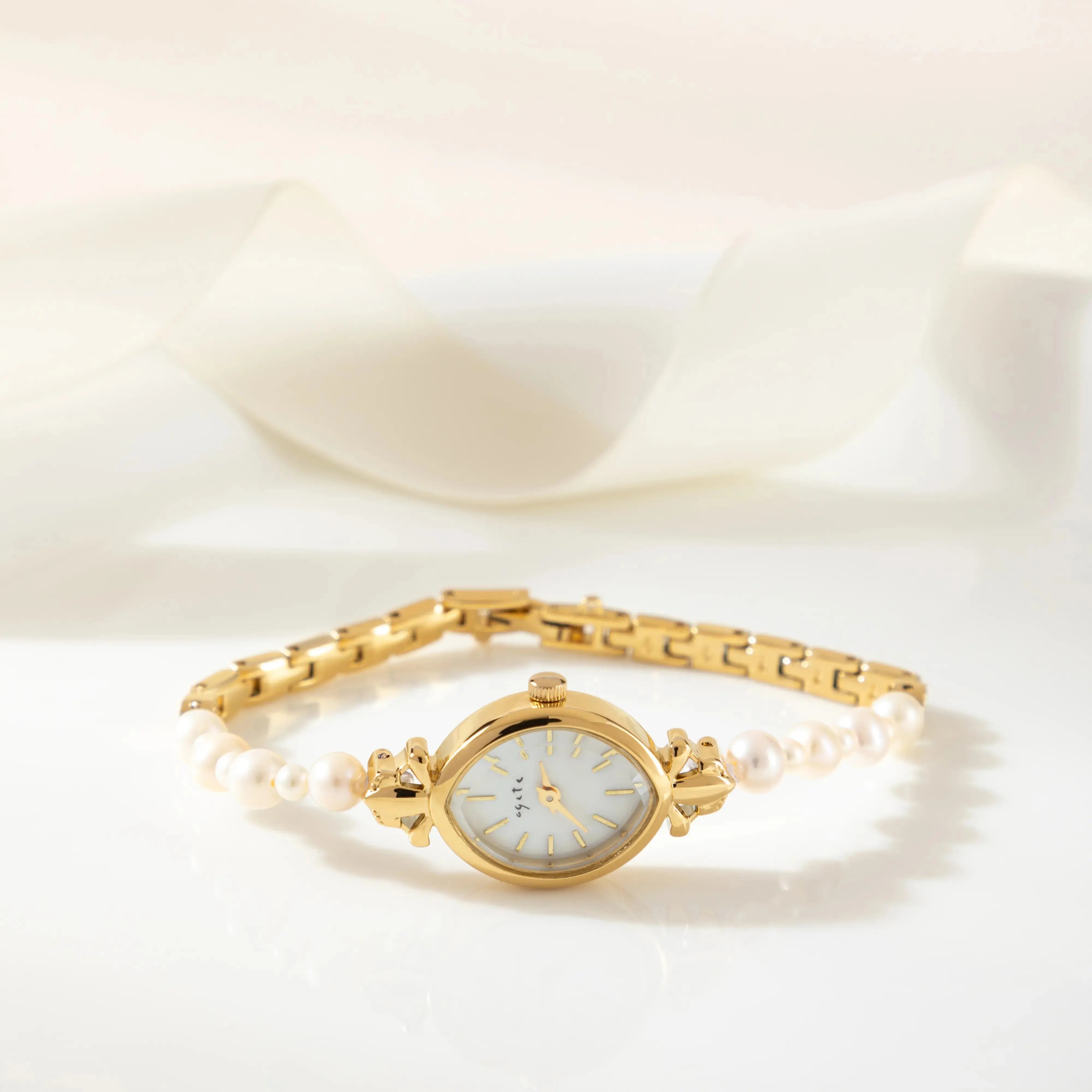 Horloge "Humir" – Steentjes & Goud