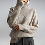 Trui "Angelika" – Oversized met Hoge Kraag