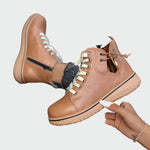 Sneakerlaarsjes – Met Contrastveters