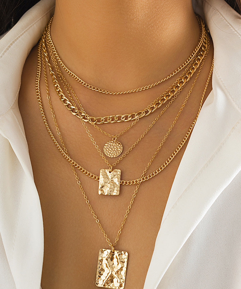 Collier – Pendentif géométrique