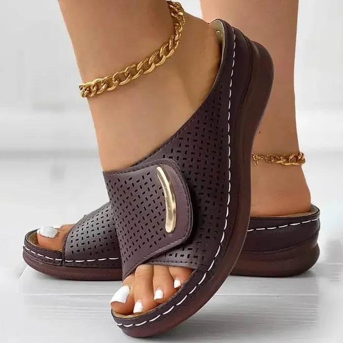 Sandales compensées "Anja" – Classiques urbaines