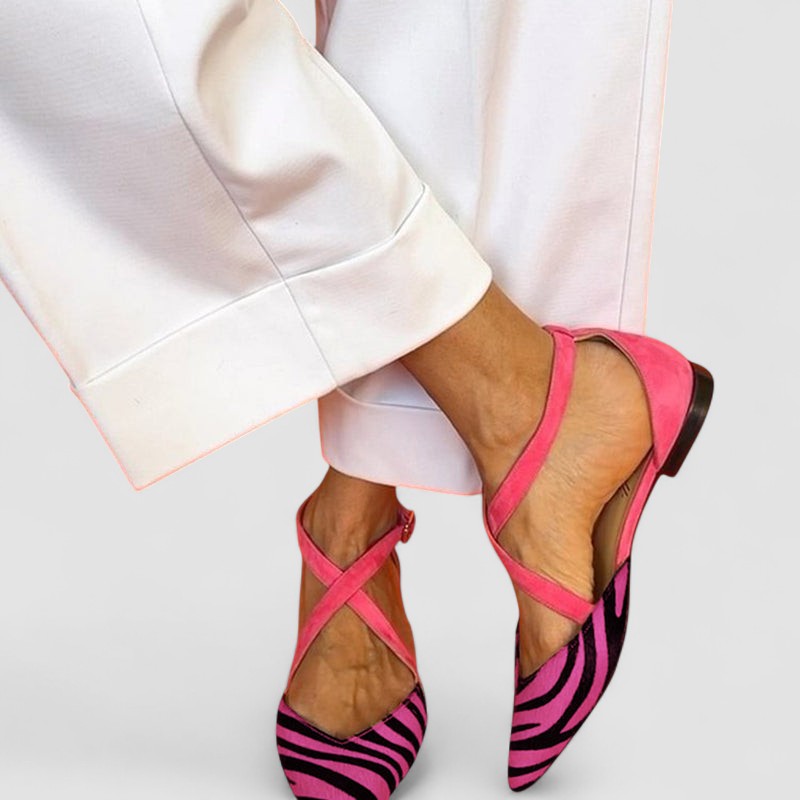 Platte Sandalen "Zarella" – Zebraprint & Gekruiste Bandjes