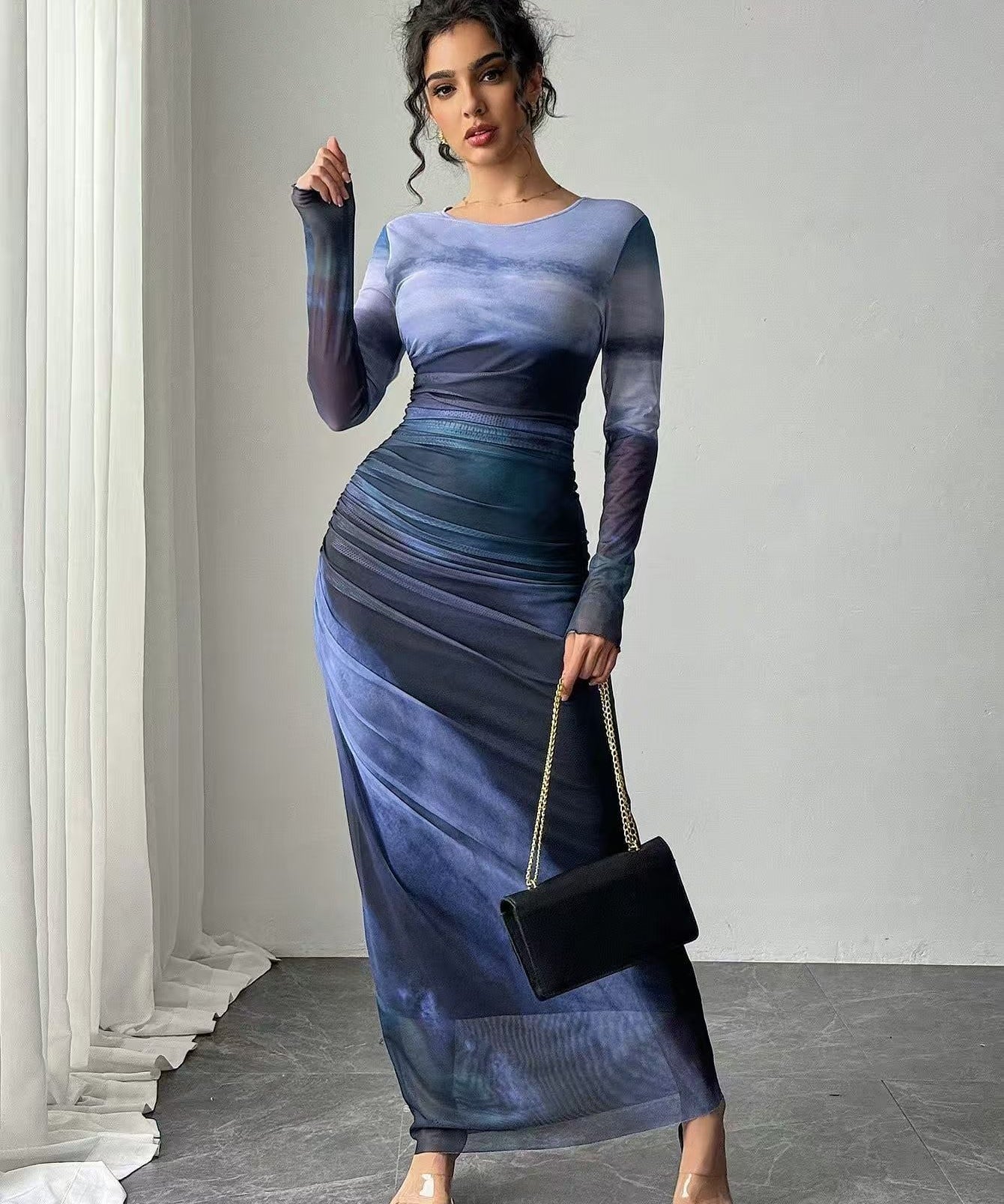 Robe Longue "Friederike" – Imprimé & Manches Longues