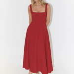 Robe "Anja" – Encolure Carrée & Jupe Évasée