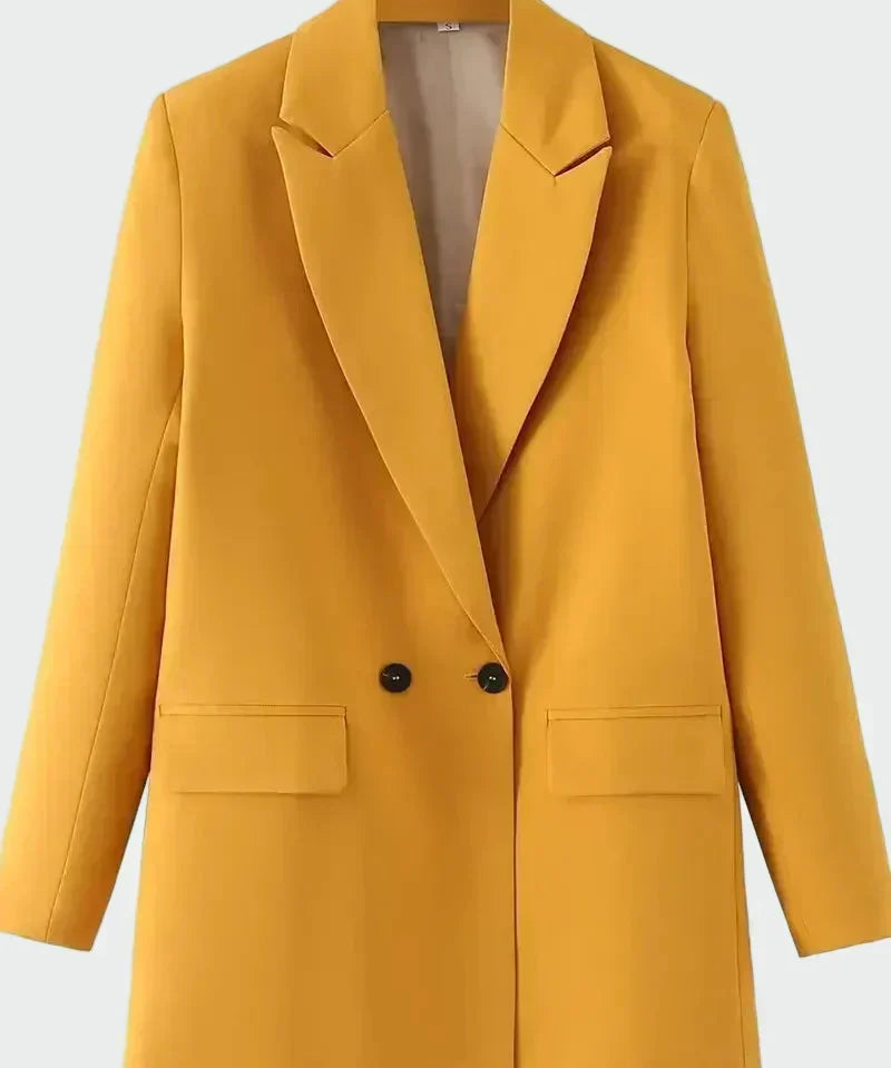 Manteau oversize – Lignes modernes