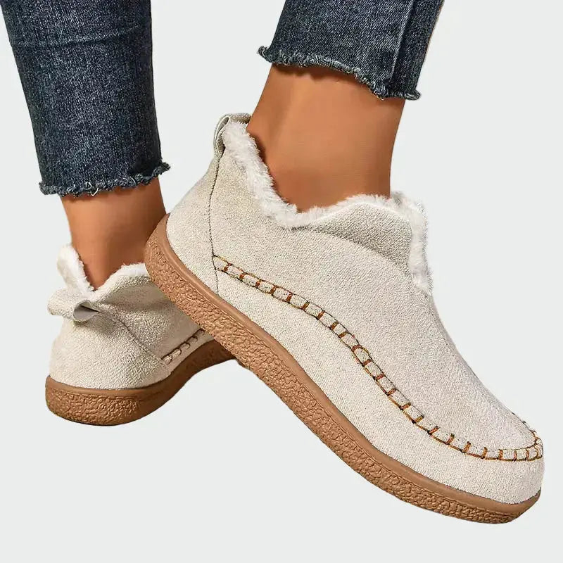 Comfortschoenen – Suède met Siernaden