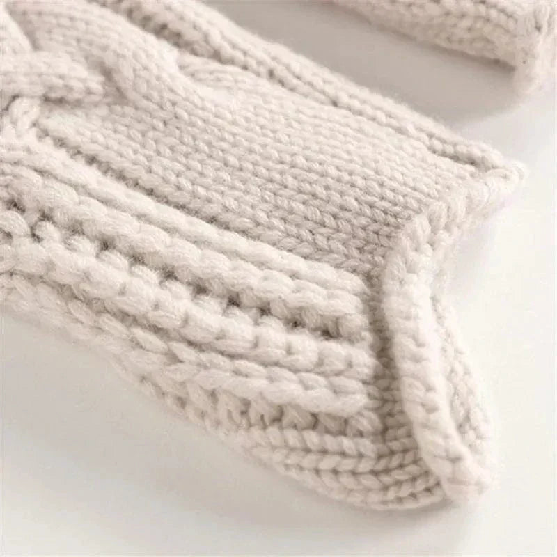 Pull "Ulrike" – Maille torsadée à col montant