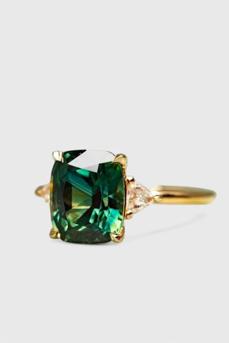 Ring – Vierkante Smaragd in Goud