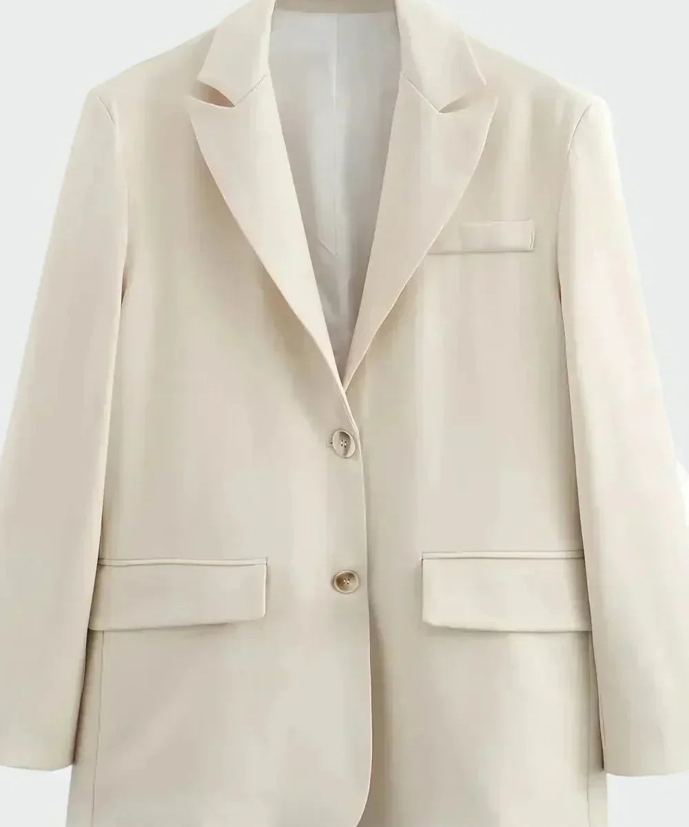 Manteau oversize – Lignes modernes