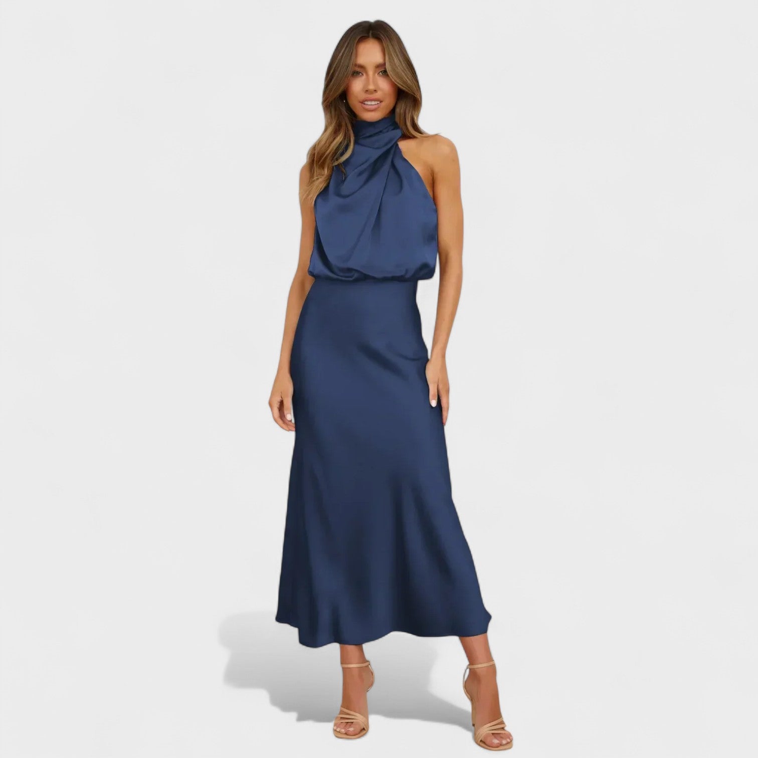 Robe en satin "Antonia" – Col montant