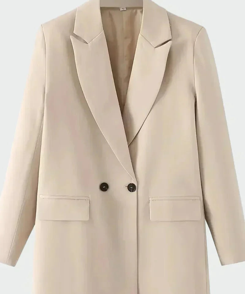 Manteau oversize – Lignes modernes