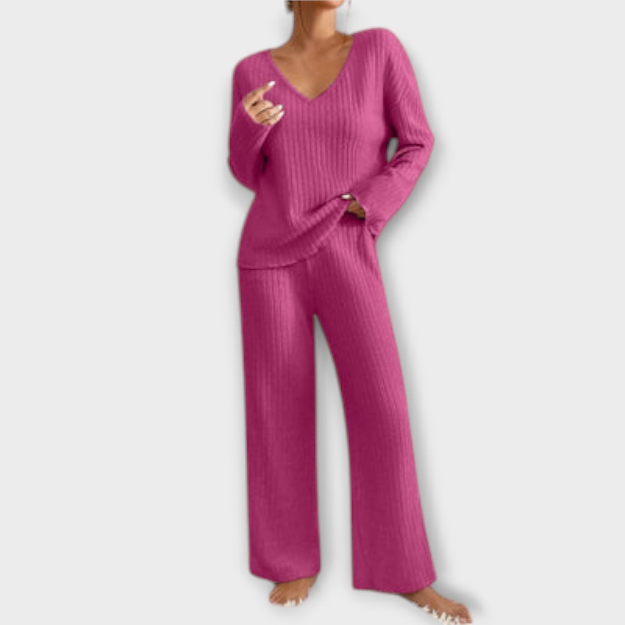 Ribset "Catarina" – V-Hals & Losse Broek