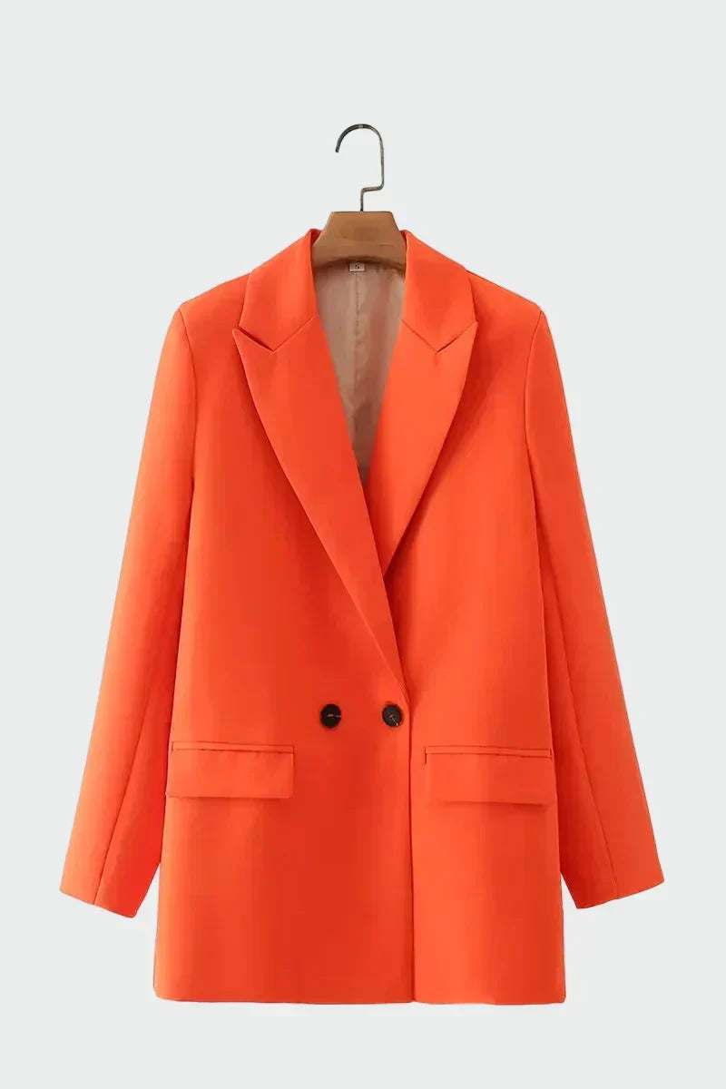 Manteau oversize – Lignes modernes