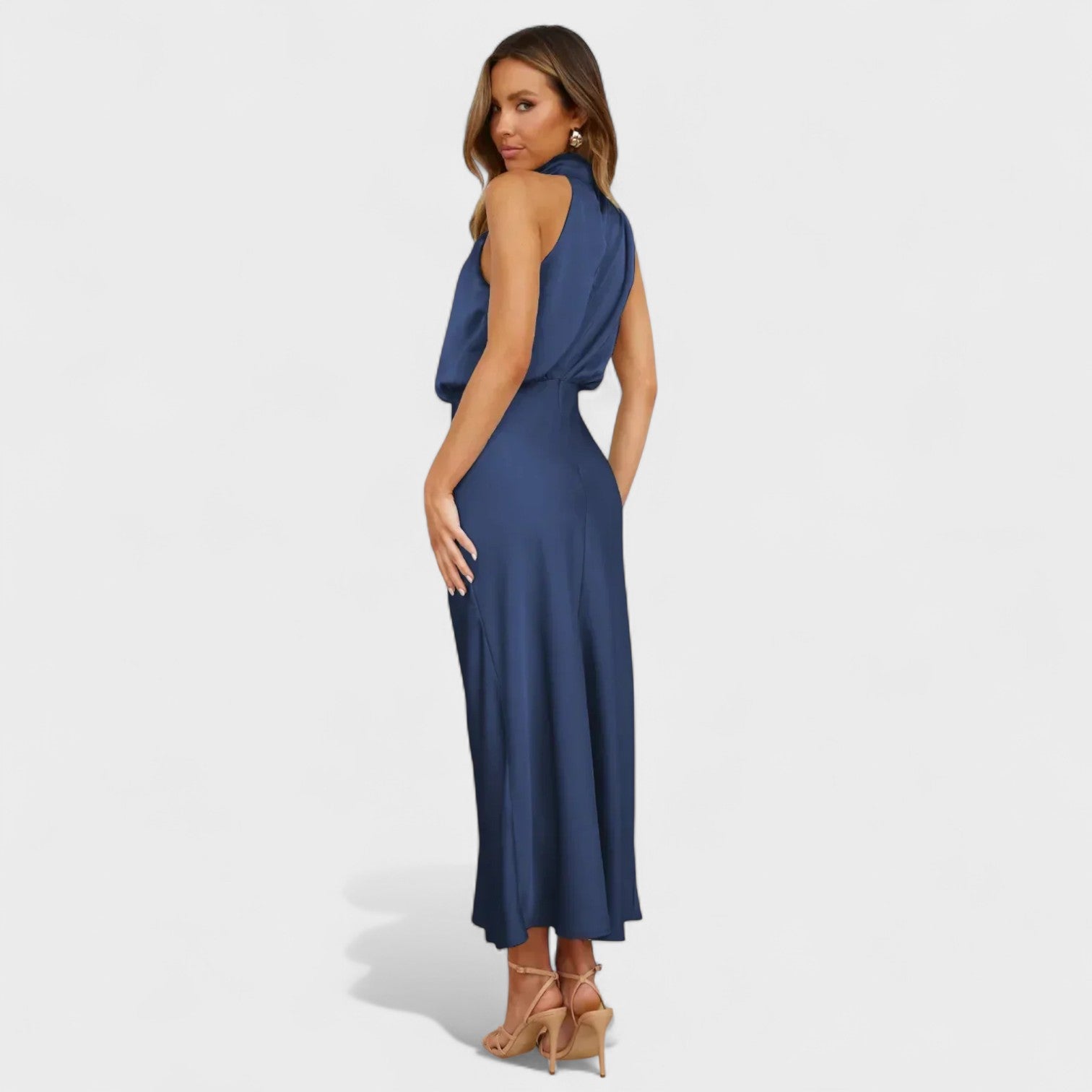Robe en satin "Antonia" – Col montant