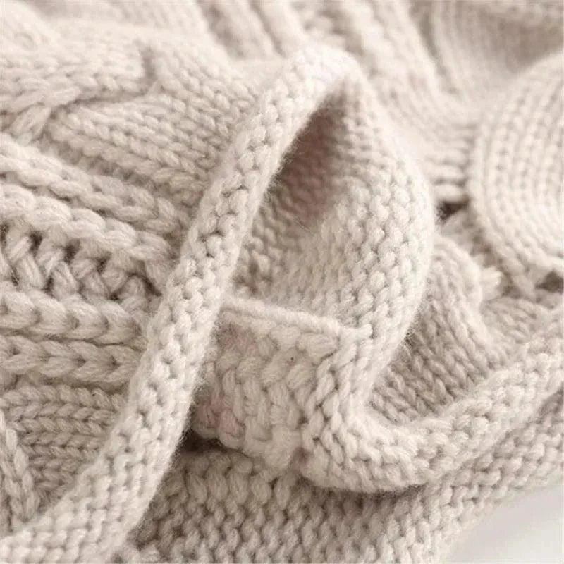 Pull "Ulrike" – Maille torsadée à col montant
