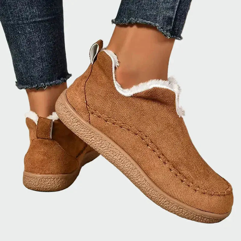 Comfortschoenen – Suède met Siernaden