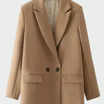 Manteau oversize – Lignes modernes