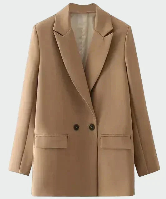 Manteau oversize – Lignes modernes