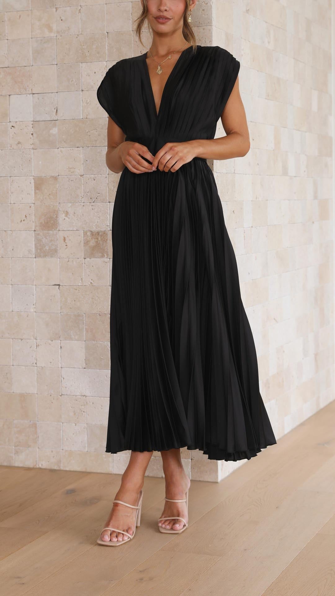 Robe Plissée "Eva" – Élégante à Col en V