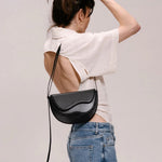 Handtas "Laura" – Golvend Silhouet