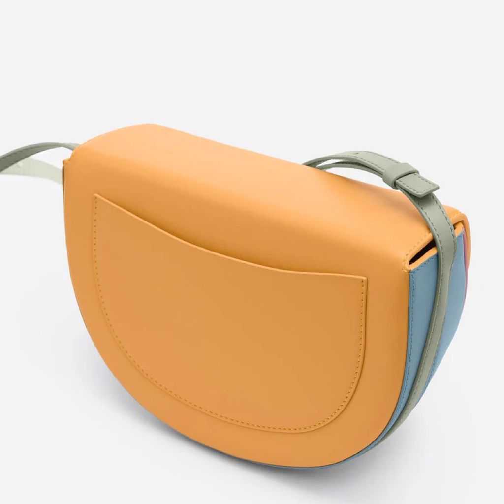 Handtas "Laura" – Golvend Silhouet