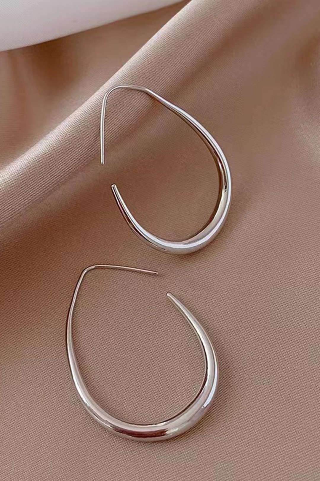 Boucles d'oreilles – Métal ovale