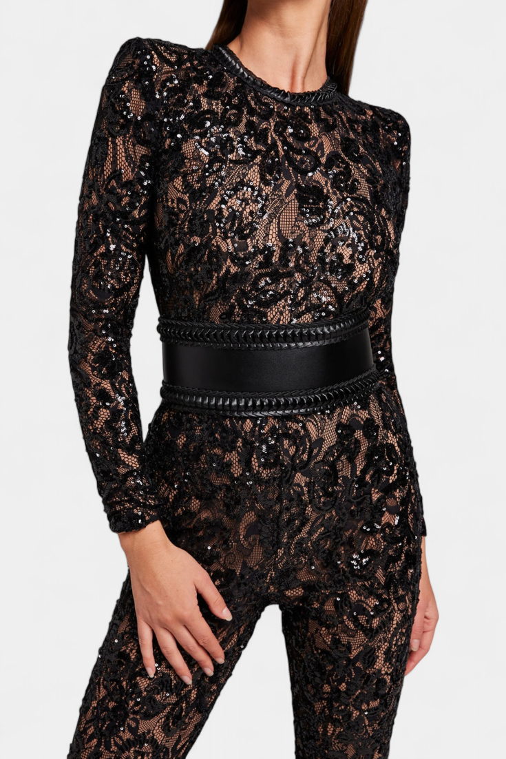 Combinaison en dentelle "Rosalie" – Paillettes & ceinture corset