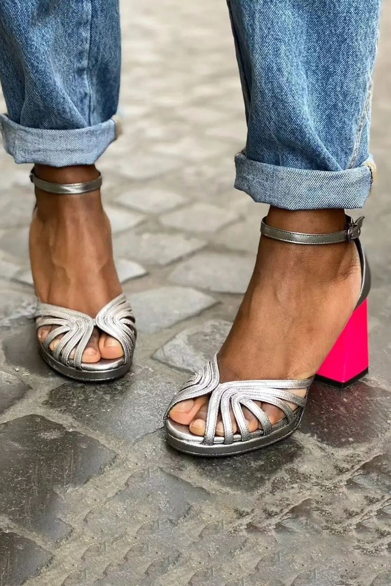 Sandalen "Serafina" – Zilver Glans & Blokhak