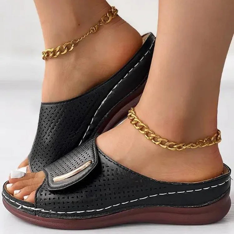 Sandales compensées "Anja" – Classiques urbaines