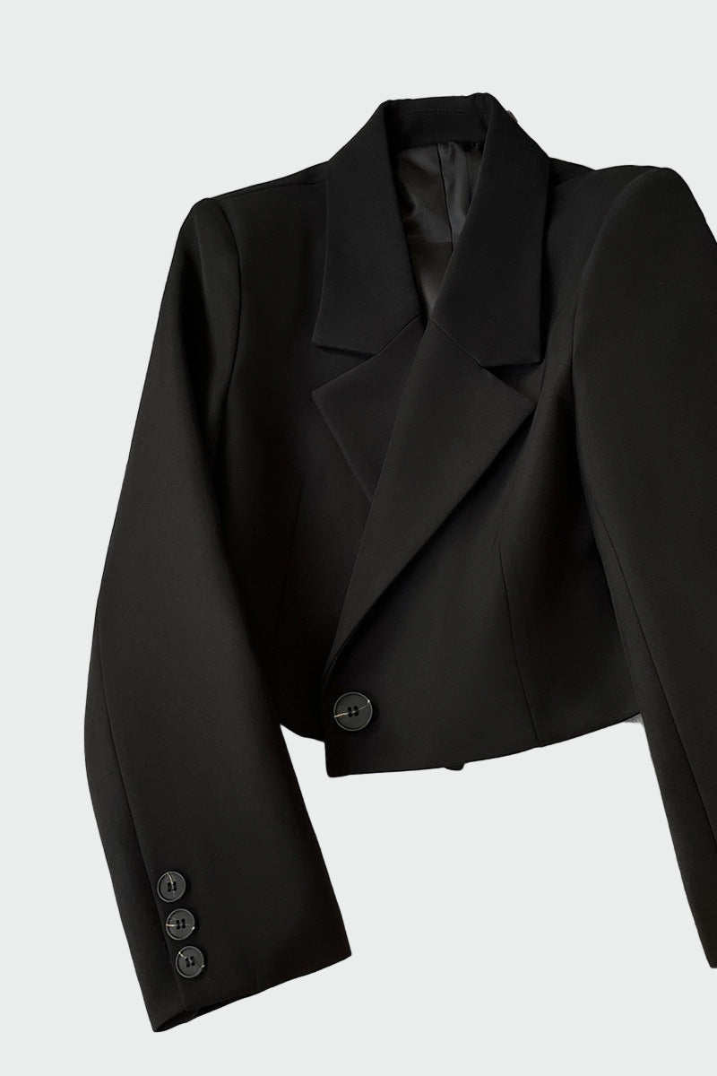 Blazer court – Élégant et minimaliste
