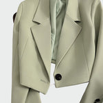 Blazer court – Élégant et minimaliste