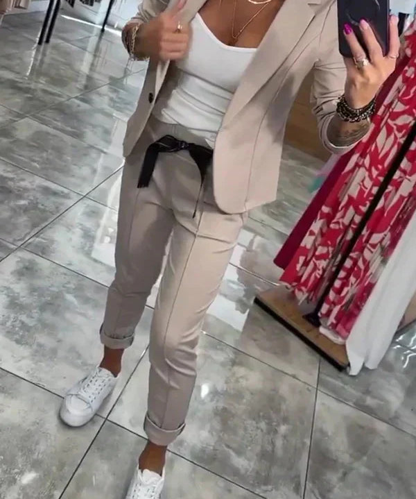Ensemble "Adriana" – Blazer souple & pantalon