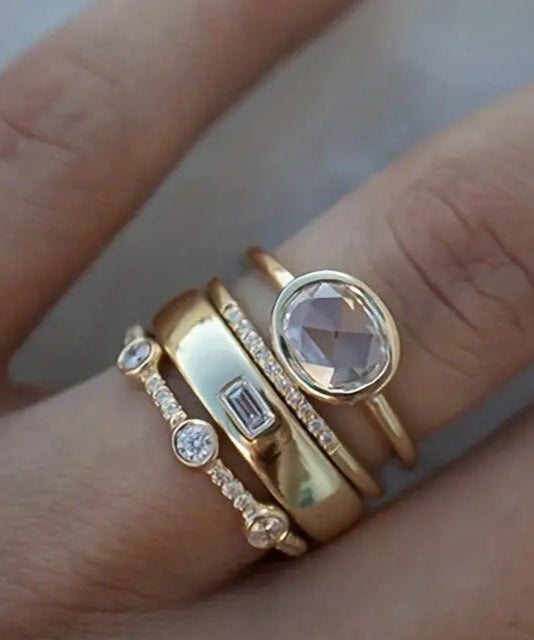 Set de bagues vintage – Or et zircone