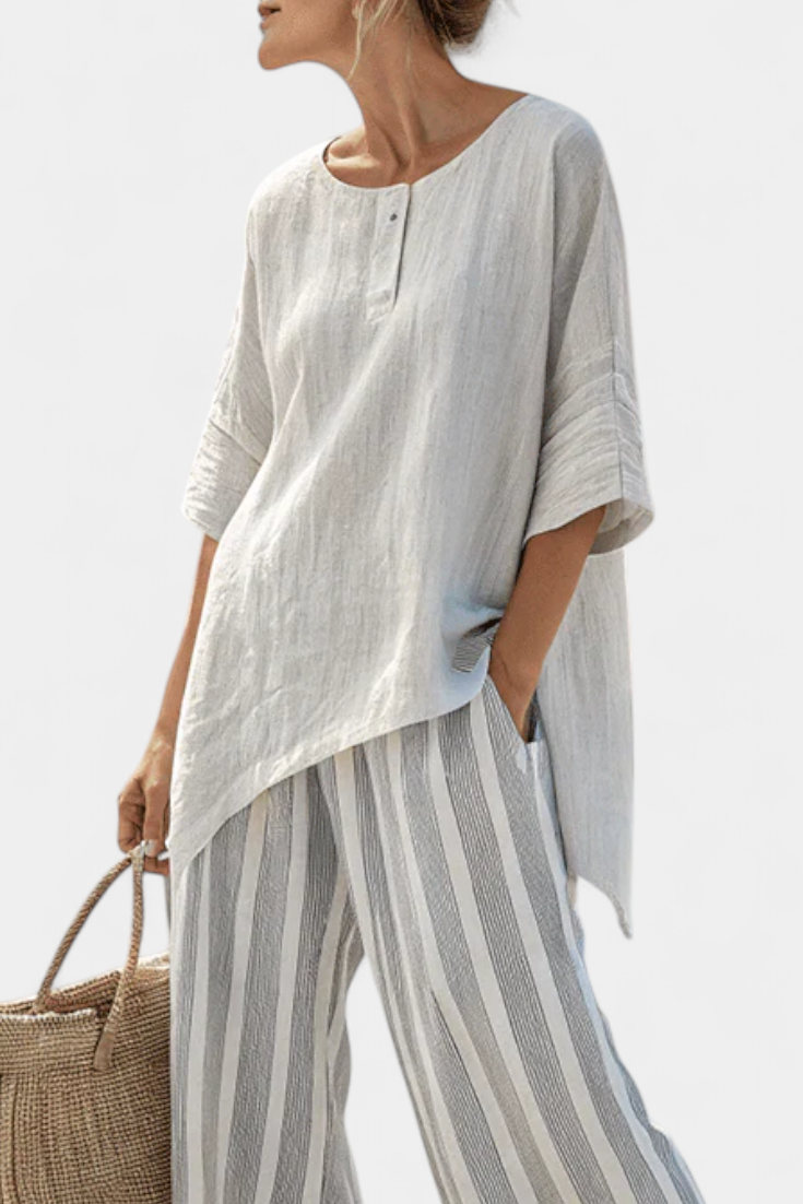 Set "Doris" – Asymmetrische Blouse & Streepbroek