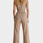 Mouwloze Jumpsuit – Uitlopende Pijpen & Hoge Kraag
