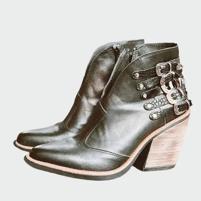 Schoenen met Hak – Retro Leer met Gespen